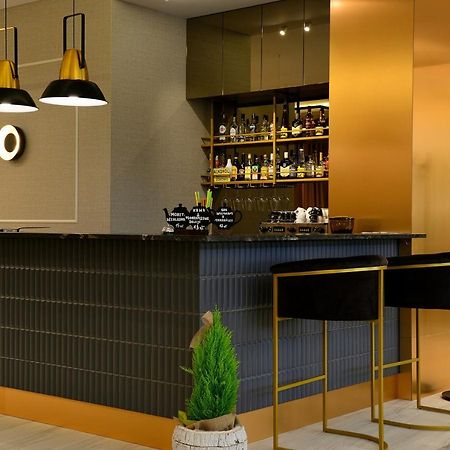 Quest Hotel - Dawniej Hotel Planeta Brzesko Exteriér fotografie