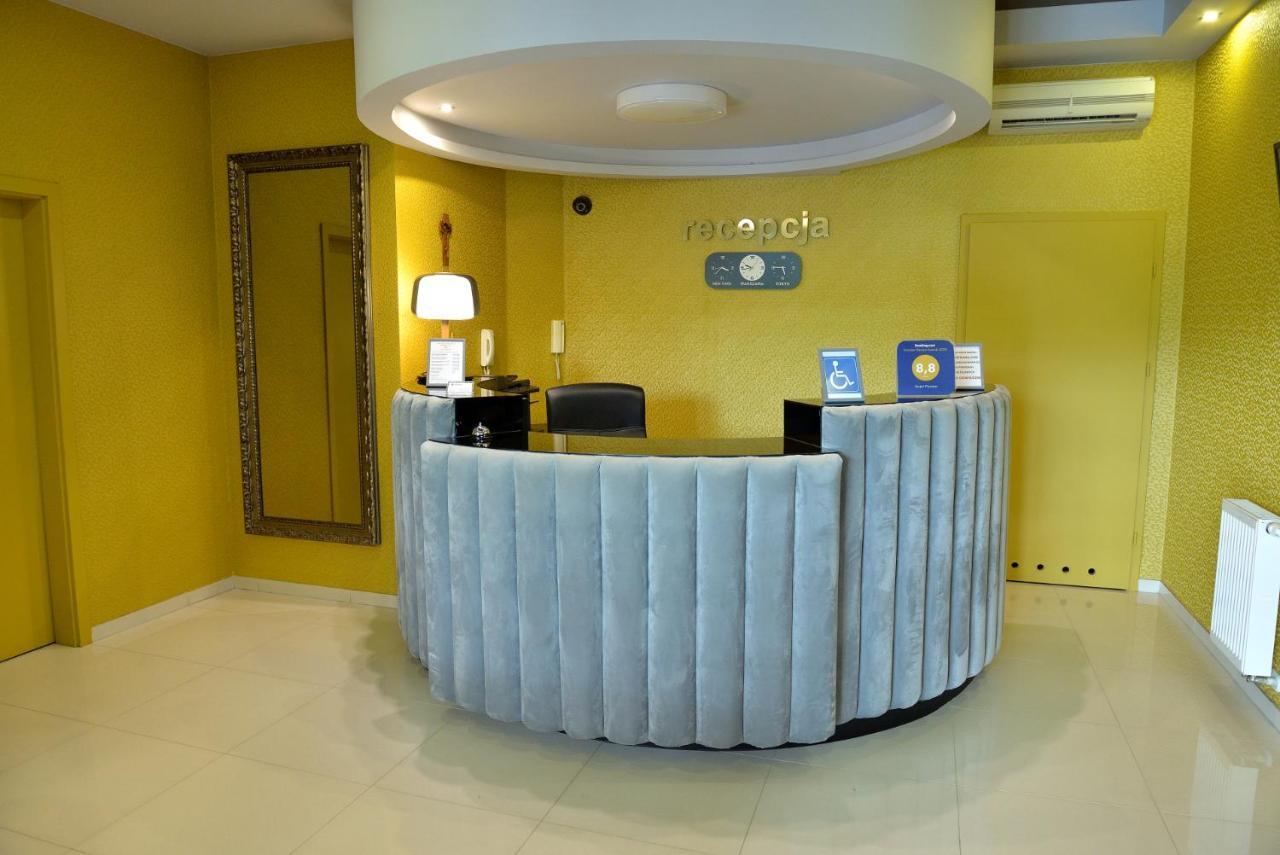 Quest Hotel - Dawniej Hotel Planeta Brzesko Exteriér fotografie